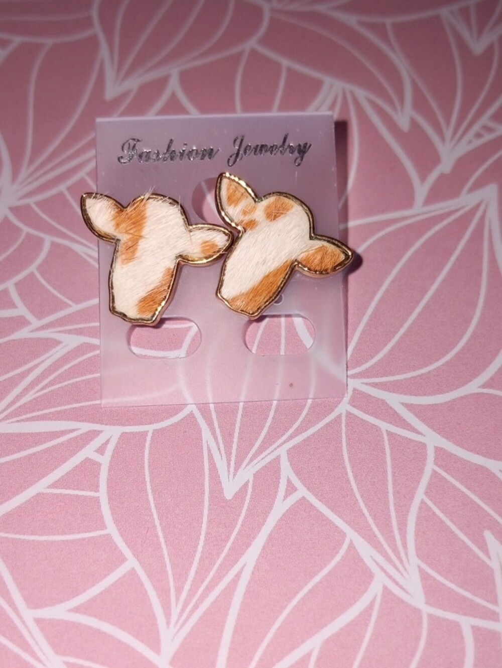 Cute Cow Fuzzy Head Stud Earrings New!